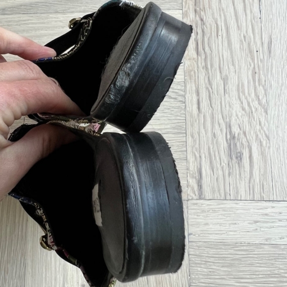 Steve Madden Kandi Elephant Mule Sz 6 - Picture 7 of 9